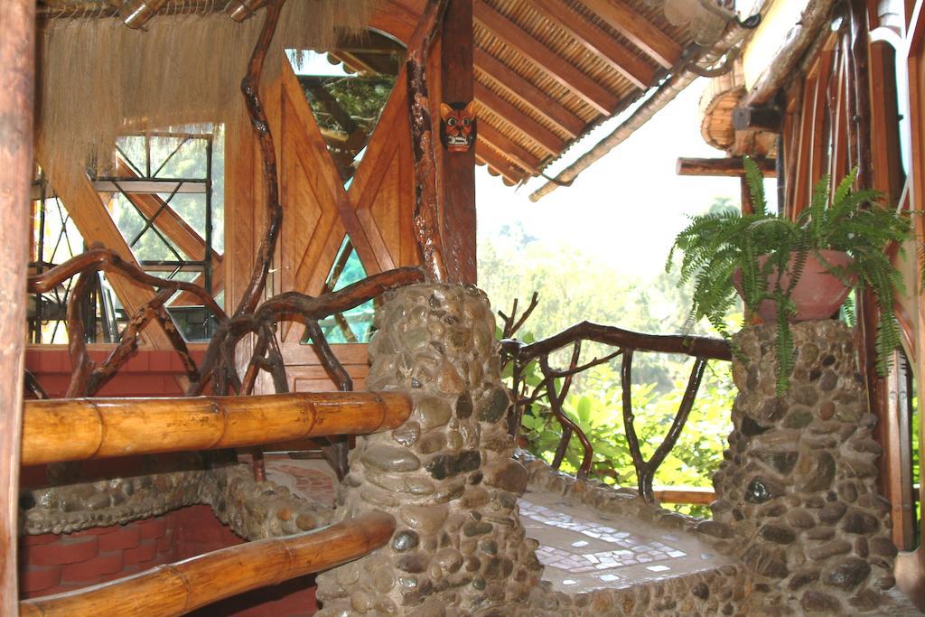 Finca Chamanapamba Guest House Banos  Exterior photo